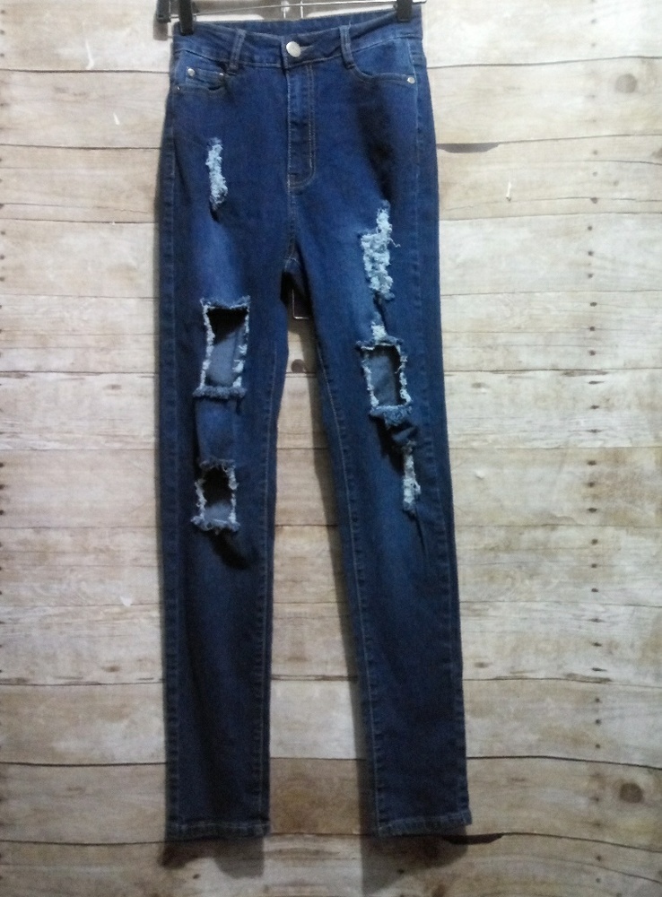 Blue Bob jeans with distressed front legs